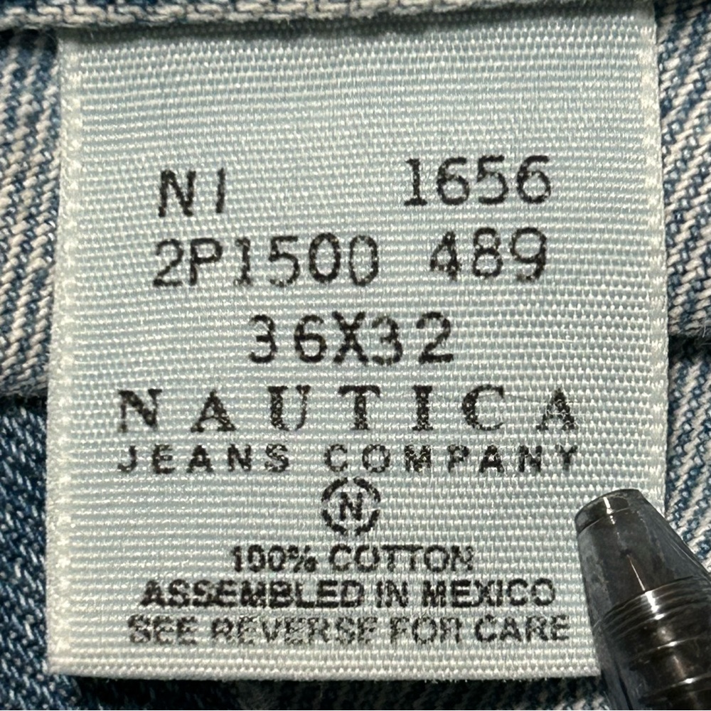 Men Vintage Nautica 36x32 Easy Fit Distressed Blue Jeans - Picture 16 of 16